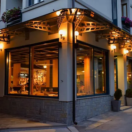 Central Inn