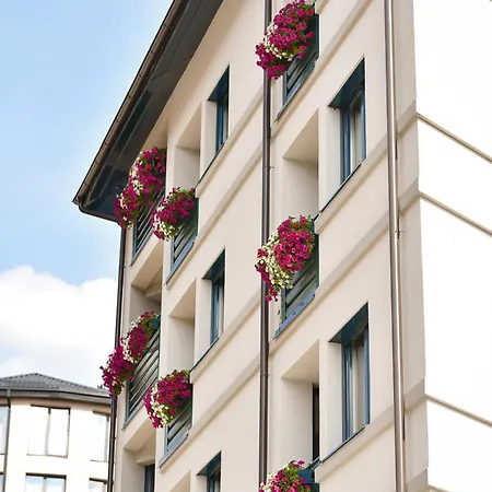 公寓 Central Inn *