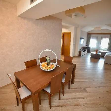 Διαμέρισμα Central Inn