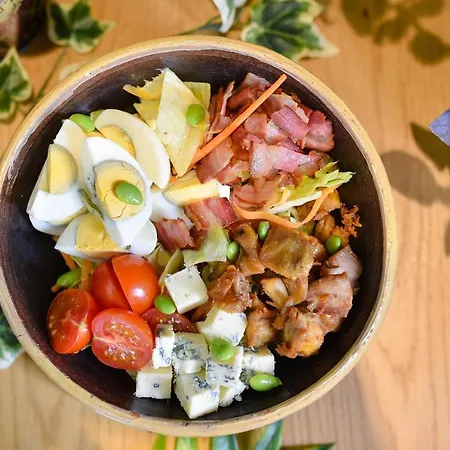 Central Inn 公寓 *