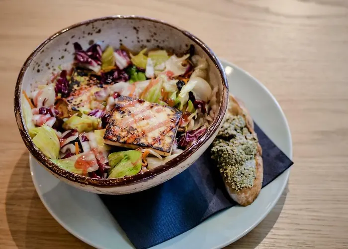 Central Inn * زلاتيبور